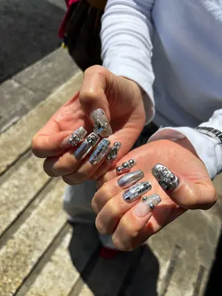 ネイル Feliz 楽しいネイルサロンのネイルデザイン