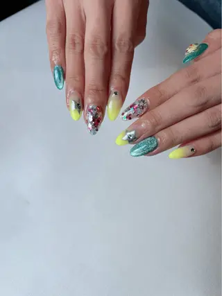 ネイル nailartist lisaのネイルデザイン