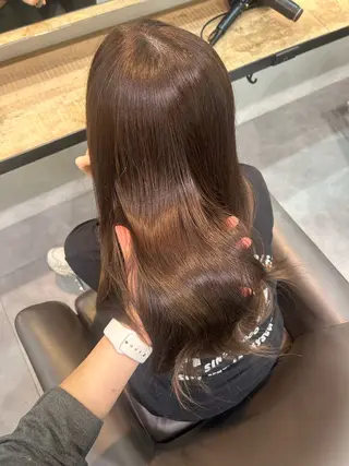 ロング カラー ヘアアレンジ MOMO艶髪 🩵モテカラーのヘアスタイル