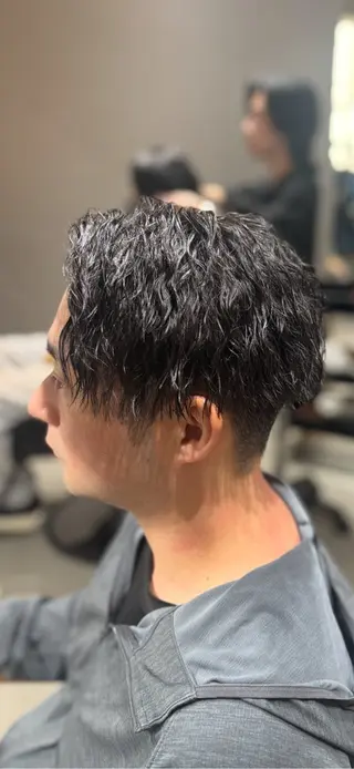 パーマ メンズ メンズ特化 ulus高森蓮のヘアスタイル