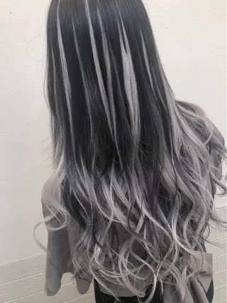 カラー ダブルスキルエクステ /羽エクステ白石宇由のヘアスタイル