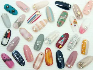 ネイル みー shakushiroのネイルデザイン