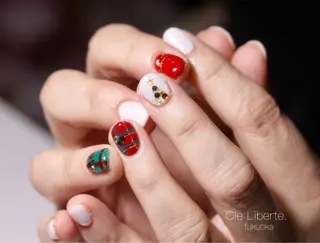 ネイル Elio所属・Elio 国泰寺のネイルデザイン