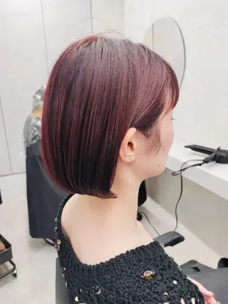 セミロング カラー 新島 涼のヘアスタイル