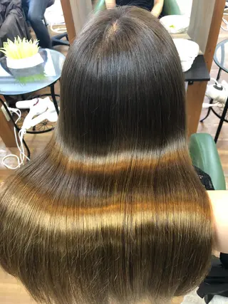 ロング カラー SHIORI💜口コ ミNo.1艶カラーのヘアスタイル