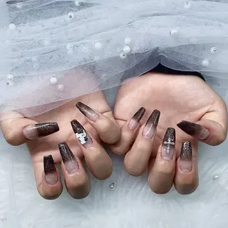 ネイル パーツ全部¥110 サロンミミのネイルデザイン