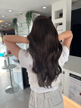 ロング 超透明感カラー🦋韓 国羽エクステ🪽🫧のヘアスタイル