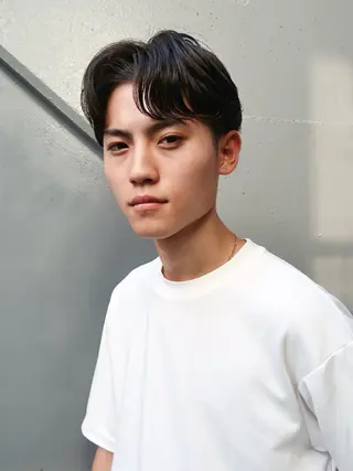 ショート パーマ メンズ Rei/ 縮毛矯正/ ハイライトカラー募集のヘアスタイル