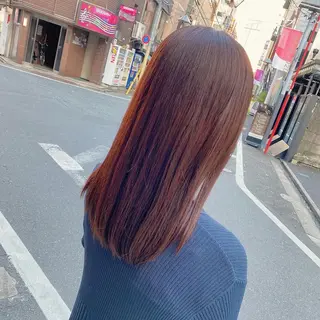 セミロング カラー 髪質改善特化 安東駿介のヘアスタイル