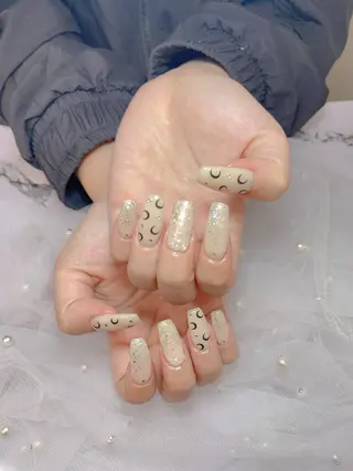 ネイル 西野 カナのネイルデザイン