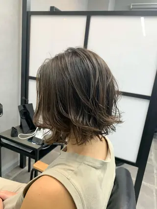 ショート カラー 菊地 旬のヘアスタイル