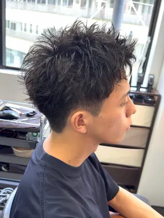 ショート カラー パーマ ヘアアレンジ メンズ 伊藤 陸のヘアスタイル