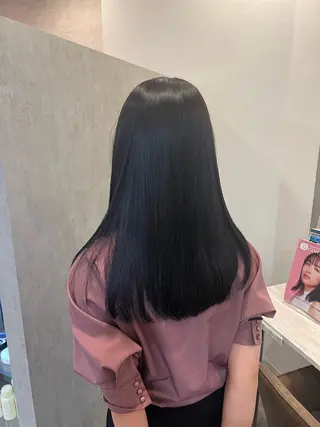 セミロング カラー 叶 妃万里のヘアスタイル