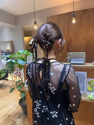 セミロング ヘアアレンジ 🎗️【ヘアセット 美眉】吉川玲🎗️のヘアスタイル