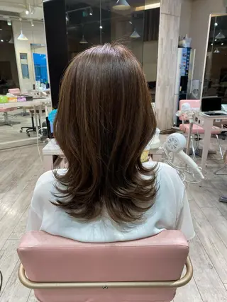 ミディアム カラー 顔まわりカット🌟 くびれヘア/寺門遥輝のヘアスタイル