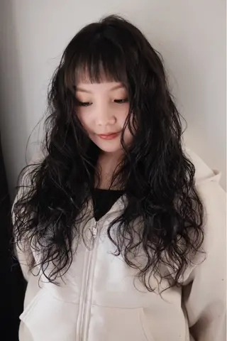 ロング パーマ 【お洒落パーマ】 Elme　肥塚康汰郎のヘアスタイル
