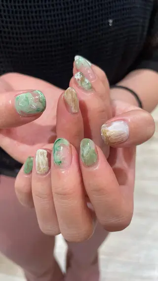 ネイル コトミ【メンズ】 【曲がる縮毛矯正】のヘアスタイル