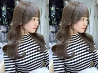 セミロング カラー 廣永 優芽のヘアスタイル