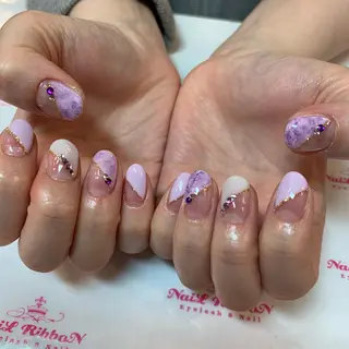 ネイル ネイルリボン 受付スタッフのネイルデザイン