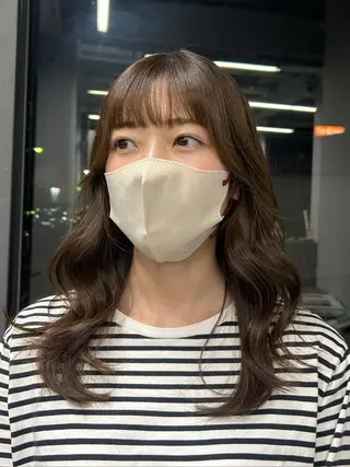 セミロング 櫻木李紗/暖色カラー 透明感カラーのヘアスタイル
