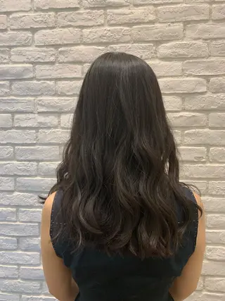 ロング カラー ヘアアレンジ ミドウチ アヤカのヘアスタイル