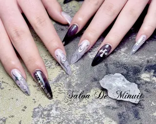 ネイル Momo 🤍のネイルデザイン