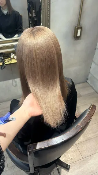 セミロング 🦭☪️Azumi 縮毛矯正☪️🦭のヘアスタイル