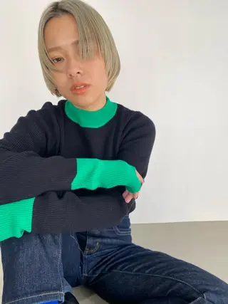 ショート カラー Hayashi Shioriのヘアスタイル