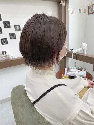 ショート カラー 花田 綾のヘアスタイル