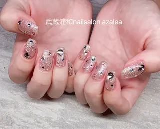 ネイル R inのネイルデザイン