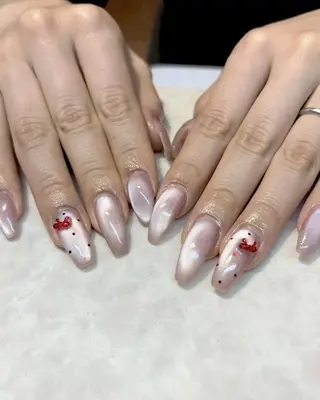 ネイル Allma Nailのネイルデザイン