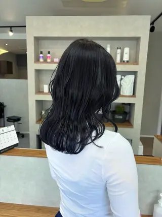 ミディアム 豊橋ブリーチ/似合わ せカット/SHIHOのヘアスタイル