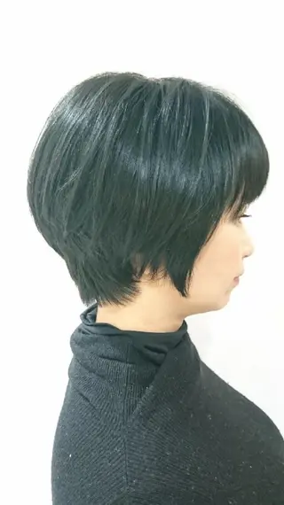 ショート 齋藤 愛美のヘアスタイル