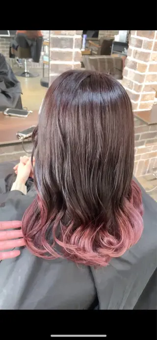 セミロング カラー 艶カラー/インナー /グラデ/大西小百合のヘアスタイル