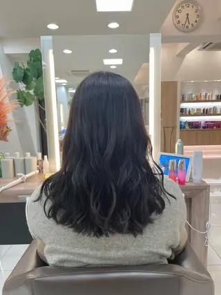 ロング カラー ヘッドスパ/ 鎌倉 アズサのヘアスタイル