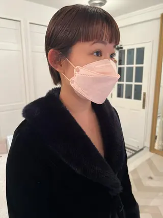 ショート ブリーチカラー🎀 韓国風/寺門美優のヘアスタイル