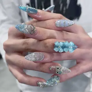 ネイル Lumi de nailsのネイルデザイン