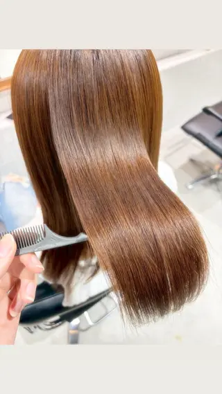 セミロング 市來　里利央 （いちき　さとりお）のヘアスタイル