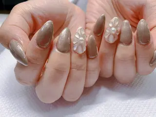 ネイル miu miuのネイルデザイン