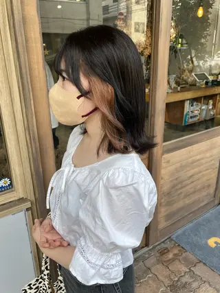 ミディアム カラー 透明感ハイトーン🦄 キラ🌈のヘアスタイル