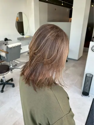 ミディアム カラー 大和市の白髪ぼかし 職人￤柳川拓哉のヘアスタイル