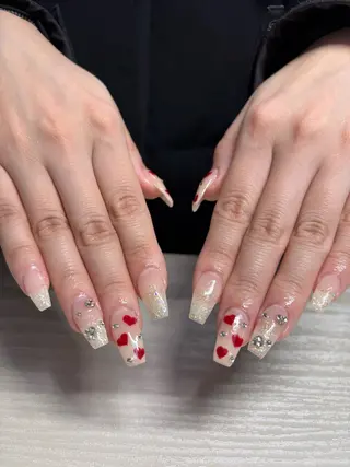 ネイル I pinknail 韓国風·持ち込み専門のネイルデザイン