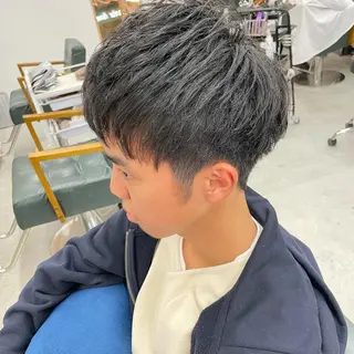 メンズ Lull1人美容室 バレイヤージュのヘアスタイル