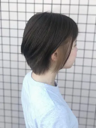 ショート カラー 松村 未央のヘアスタイル