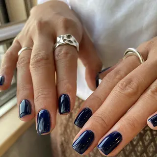 ネイル O. ERIKAのネイルデザイン