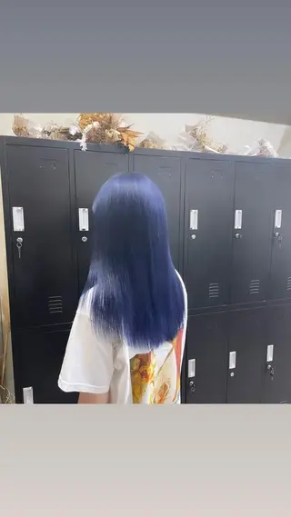 ミディアム カラー パーマ ヘアアレンジ メンズ キッズ ネイル マツエク・マツパ 切りっぱなしヘアボブ ミディアムヘアRYOのヘアスタイル