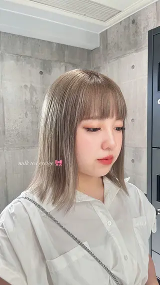 ミディアム カラー ハイトーン/ゆるふわ 🧚𖥔ׁTOMO♡のヘアスタイル