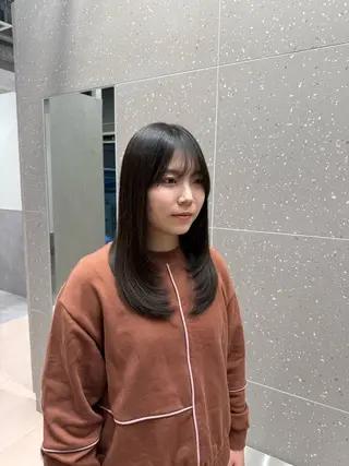 セミロング 【髪質改善の専門店】 🫧鷹司郎のヘアスタイル