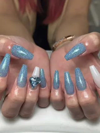 ネイル Anmi Nailのネイルデザイン