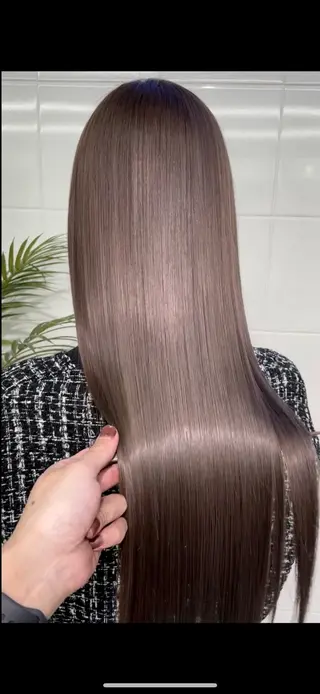 ロング カラー 糸川 伸樹のヘアスタイル